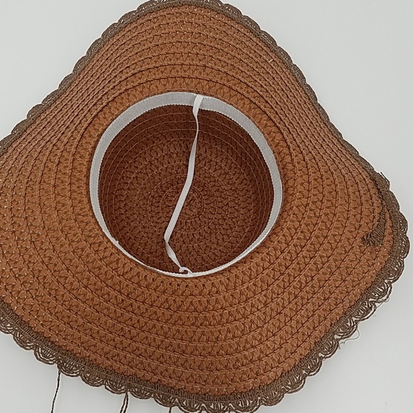 Hello Summer Sun Hat - Picture 3 of 6